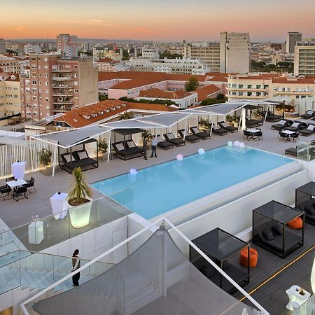 Epic Sana Lisboa Hotel Екстериор снимка The hotel's rooftop pool
