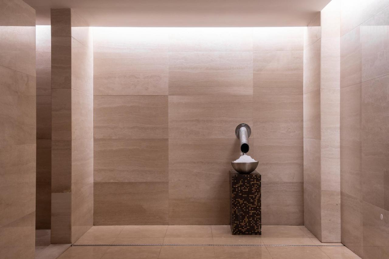 Epic Sana Lisboa Hotel Екстериор снимка The sculpture in 2018